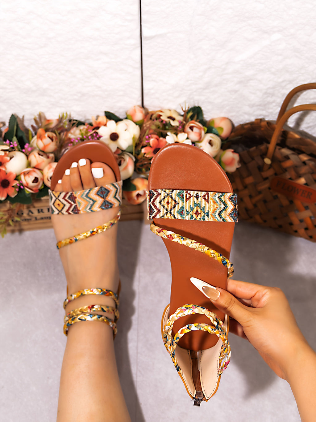 Women's Bohemian Roman Sandals - Open-Toe Flat Shoes with Back Zipper