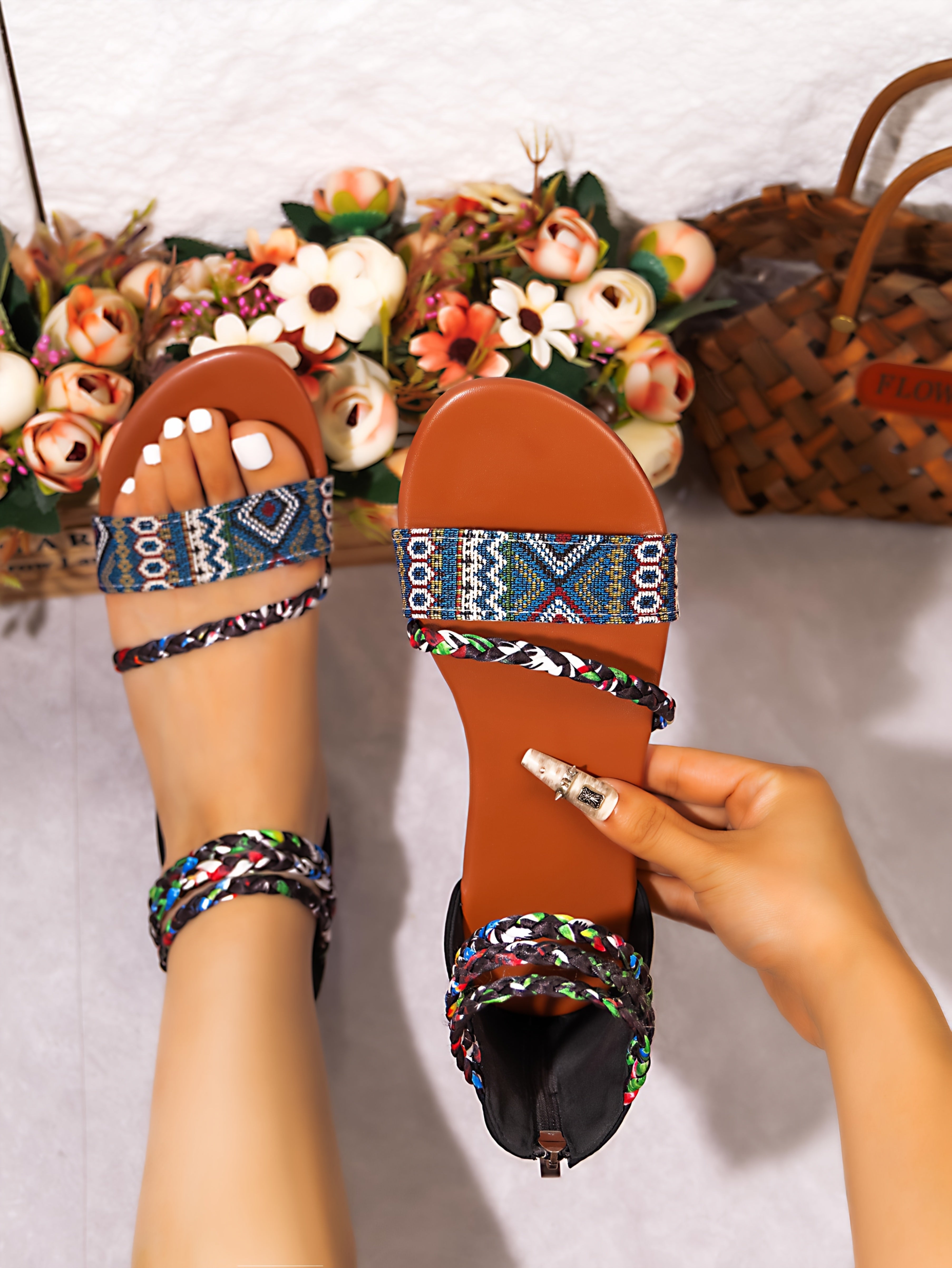 Women's Bohemian Roman Sandals - Open-Toe Flat Shoes with Back Zipper